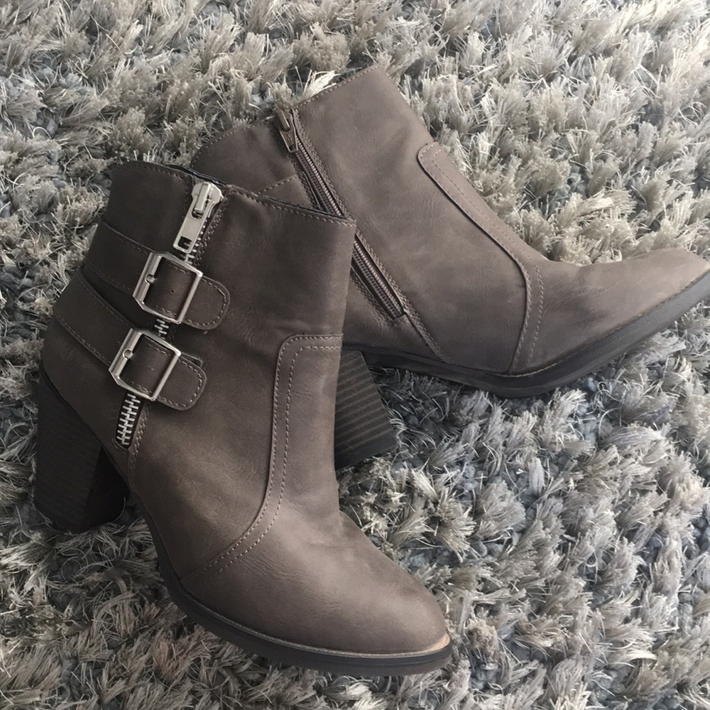 Mossimo Midi Boots